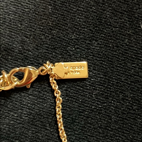 Kate Spade gold toned spade ♠️ chain necklace - Picture 3 of 4